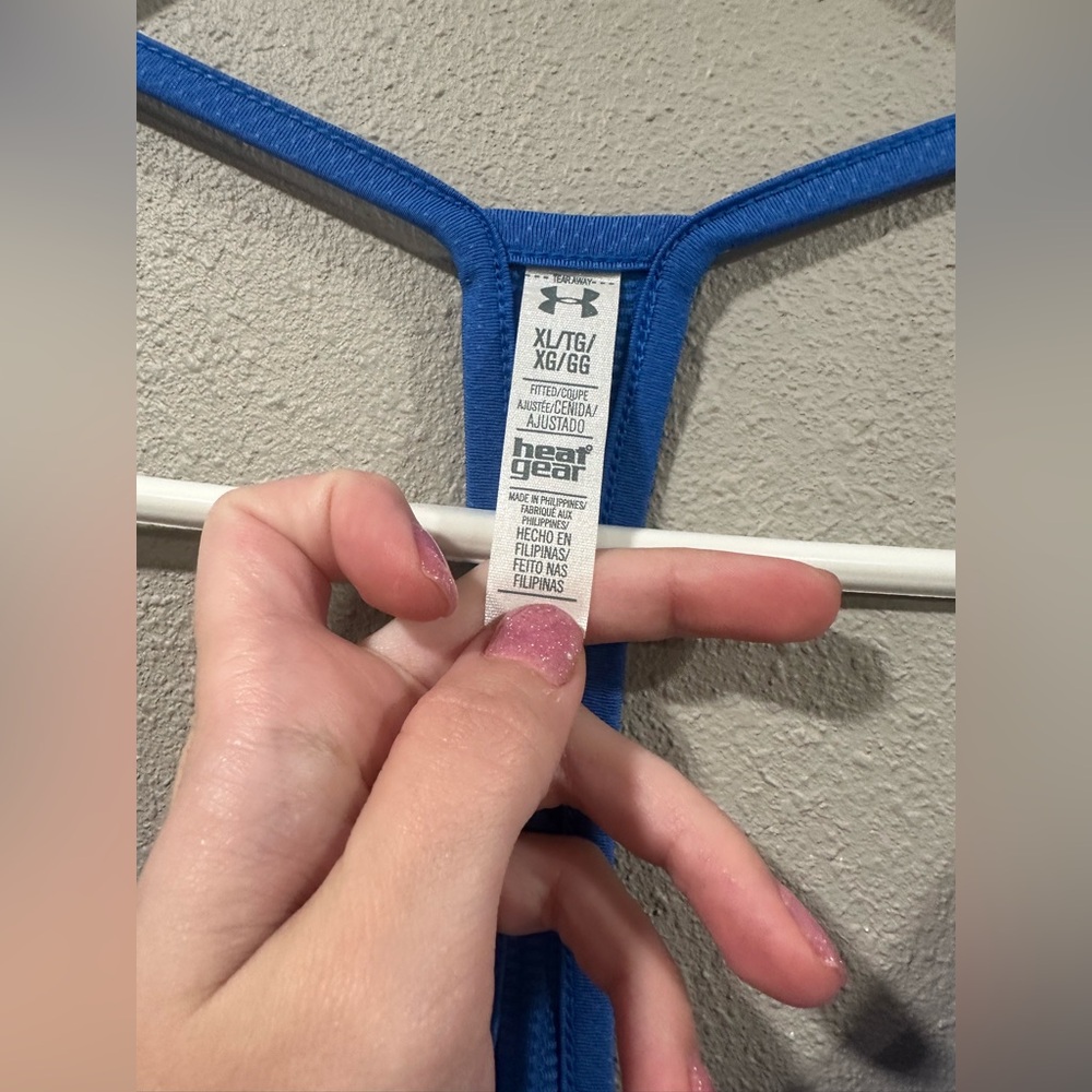 NWT Under Armour Women's Vibrant Blue Tank Top - Picture 3 of 4